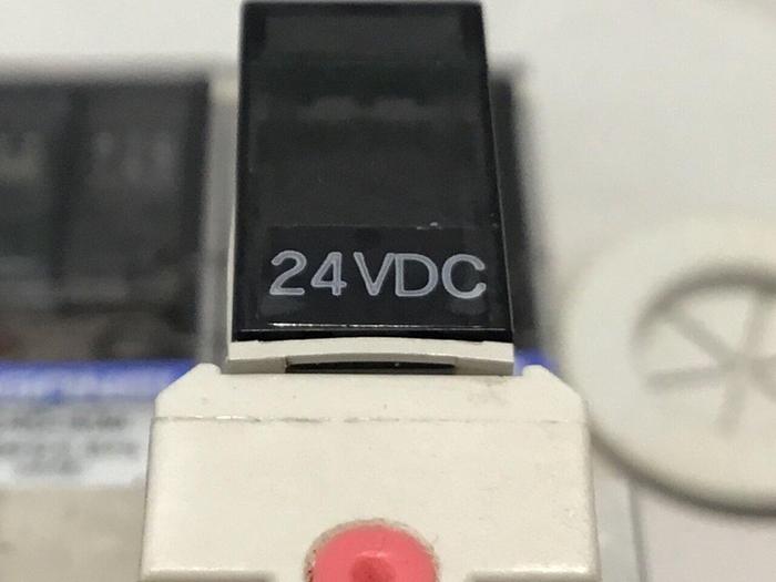 Used KOGANEI Manifold w/ Valves PBM5P-9W #120951