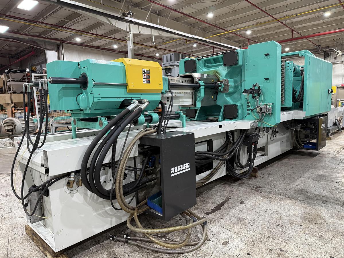 Used 2012 ARBURG 350 Ton Injection Molding Machine 720S 3200-1300 USED