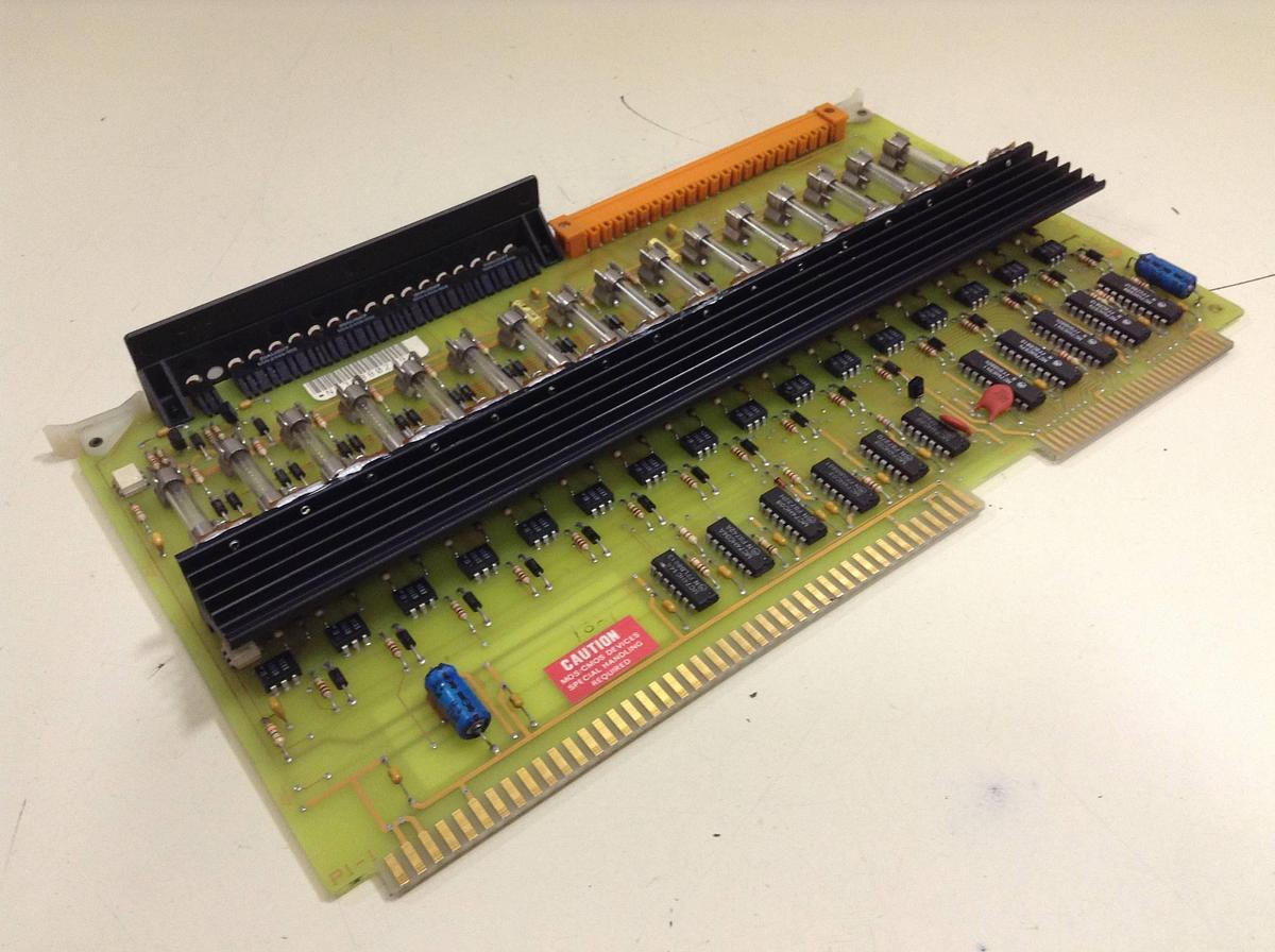 Used CINCINNATI MILACRON I/O Board 3-531-4479A Used