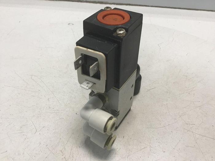 Used KOGANEI Air Valve 100-4E1-39-SR #124286