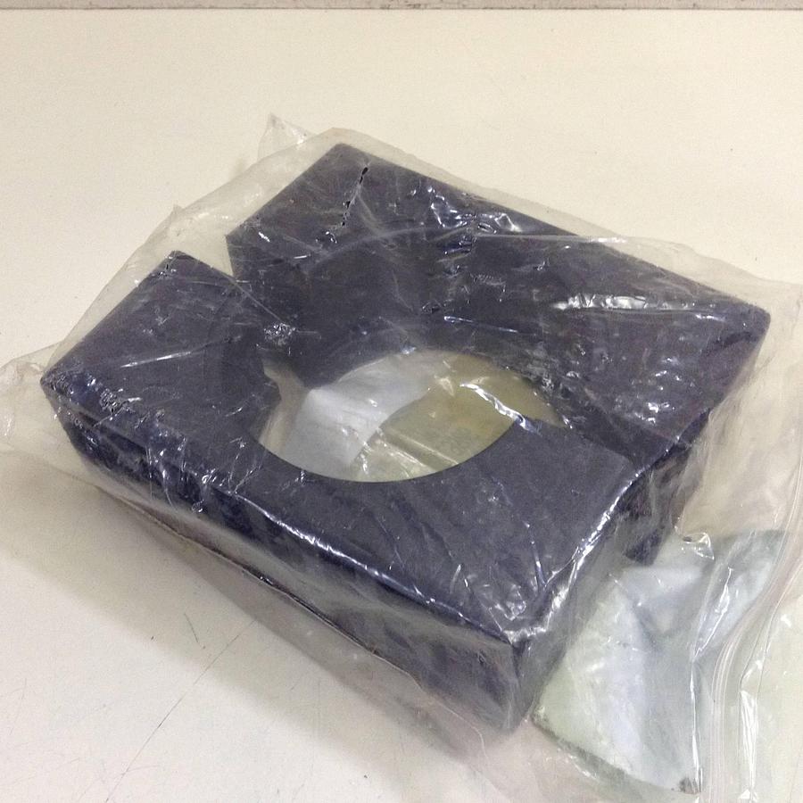 Used HUSKY Heavy Duty Hose Clamp Pair 719506 Used