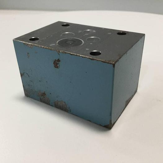 Used REXROTH Uchida Valve 4WE10JA0AG24NPS8860 #91739