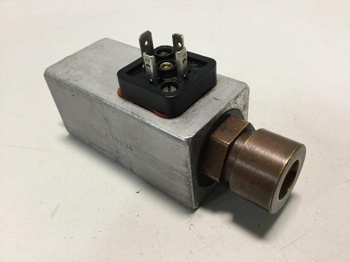 Used VICKERS Valve ST307V2150B #111316