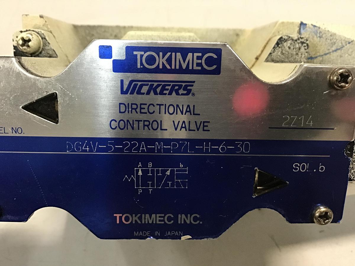 Used VICKERS DG4V-5-22A-M-P7L-H-6-30