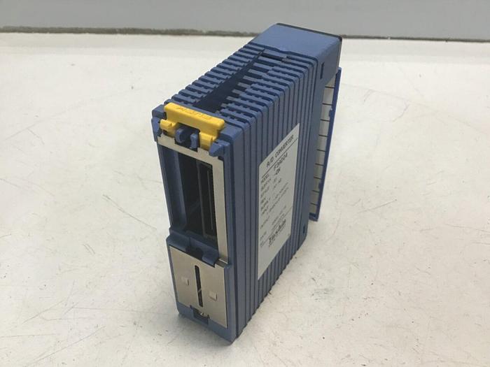 Used YUSHIN AMERICA A/D Converter F3AD04-0N #127819