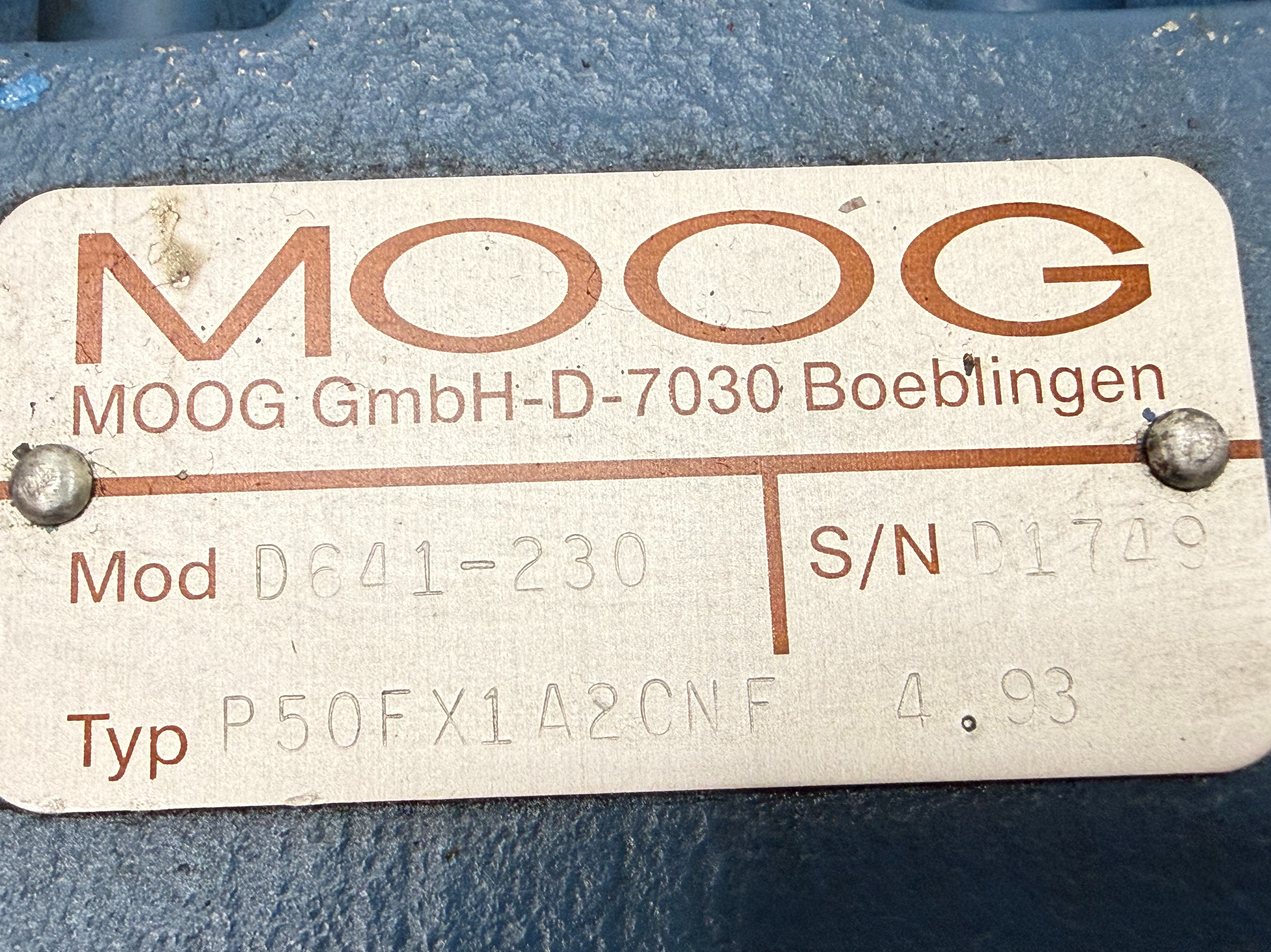 Used MOOG D641-230