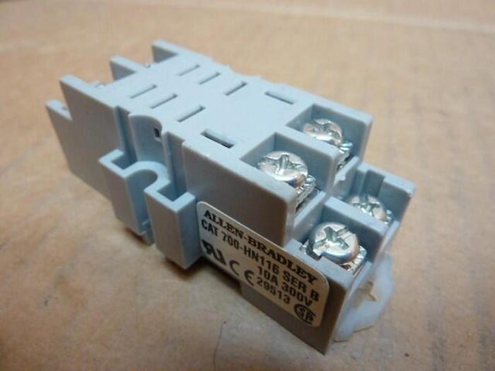 Used ALLEN BRADLEY Socket Relay Mini Base 700-HN116 SER B #22388