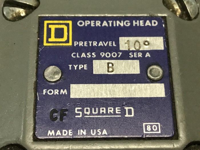 Used SQUARE D Limit Switch 9007-C54B #121690