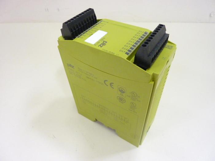 Used PILZ Auxiliary Module PNOZMC1P #44190