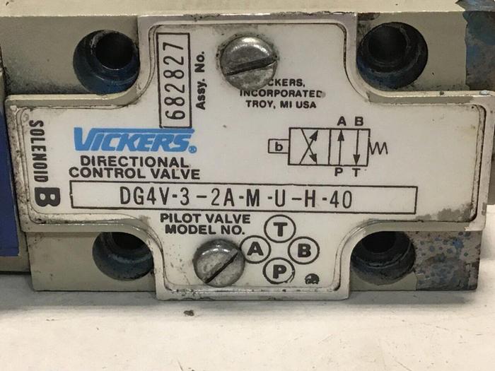 Used VICKERS Pilot Valve DG4V32AMUH40 #137905