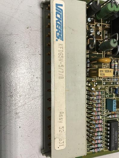 Used VICKERS Control Card EEA-PAM-561-A-12 Used