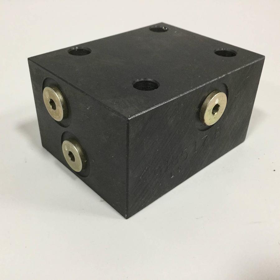 Used VICKERS Valve MA-02307955 Used