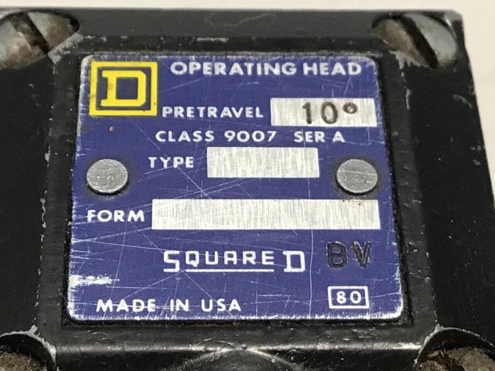 Used SQUARE D Limit Switch 9007-AEQ2724 #122134