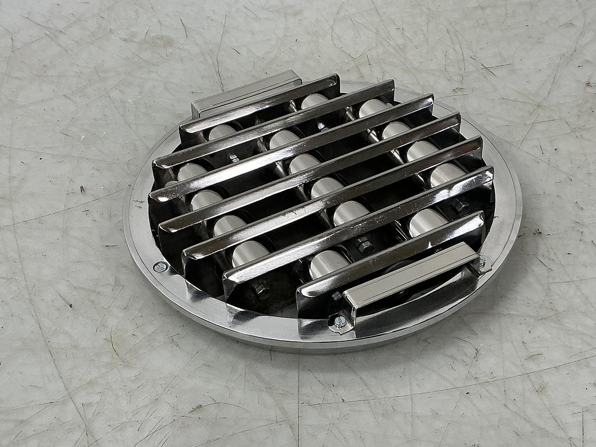 Used MAGNETIC GRILL 10588312