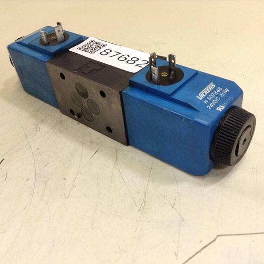 Used VICKERS Valve DG4V-3S-33C-M-U-H5-60 #87682