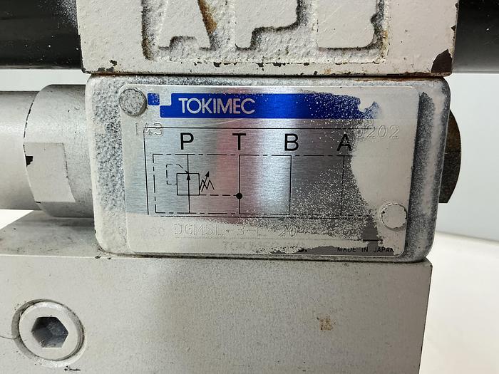 Used TOKIMEC DG4VS-3-OC-M-P7-H-7-P12-52