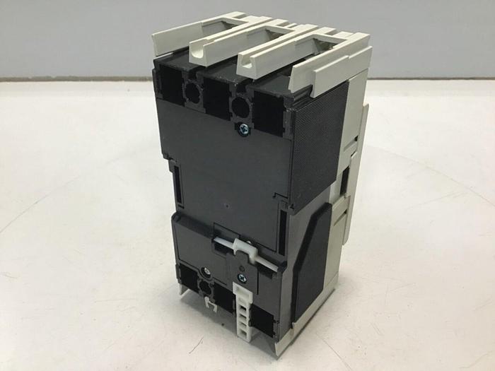 Used MITSUBISHI No-Fuse Breaker 15 Amp NV50-SWU #112977