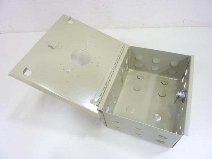 BEKO TECHNOLOGIES Metal Thermostat Guard BTG-54VL #46008