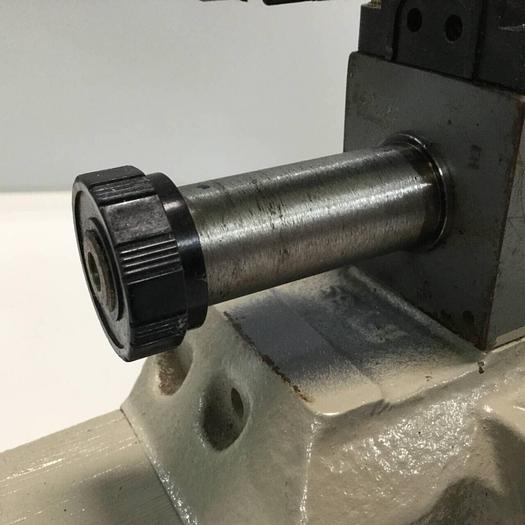 Used VICKERS Directional Valve DG4V-3-6C-M-P2-T-7-50 #92343