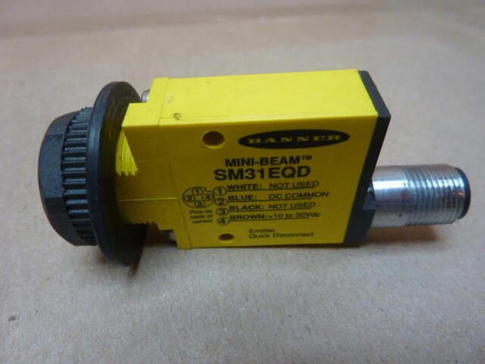 Used BANNER ENGINEERING Sensor SM31EQD #30596