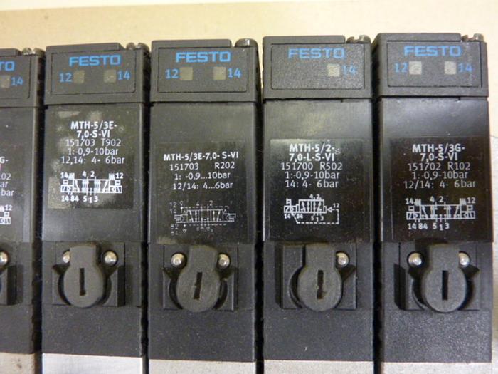 Used FESTO Control Block w/ Valves IFB8-03 #52695