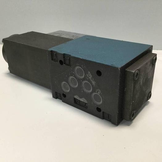 Used BOSCH Hydraulic Servo Proportional Valve 0 811 404 811 USED