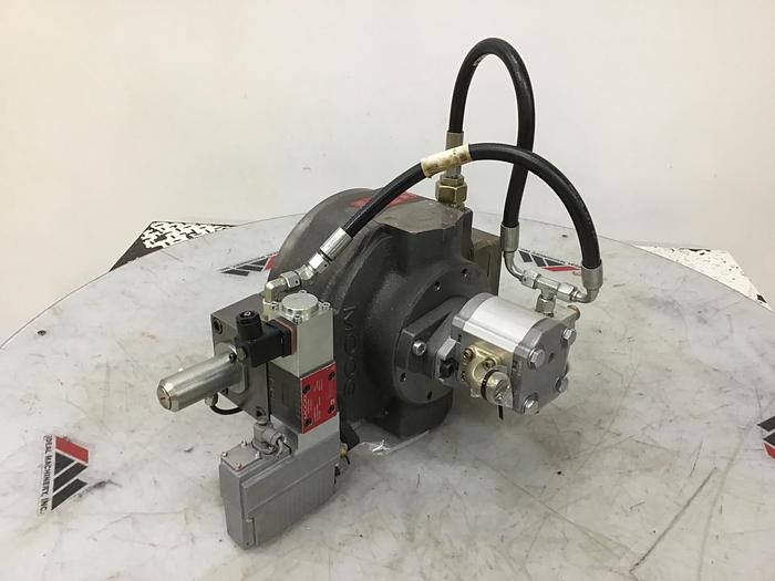 Used MOOG MULTIPLE Pump D955-0095/G Used #139182