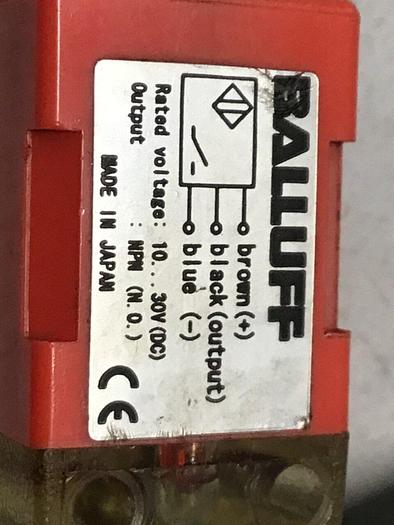 Used BALLUFF Proximity Switch Sensor BES 517-1603-QNS-05 USED