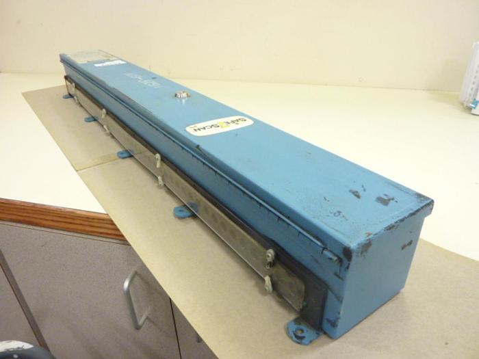 Used DOLAN JENNER Light Curtain Transmitter SS7B-351MDO Used