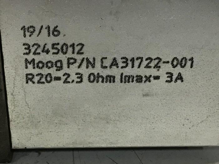 Used MOOG Servo Direct Drive Valve D920-141  USED