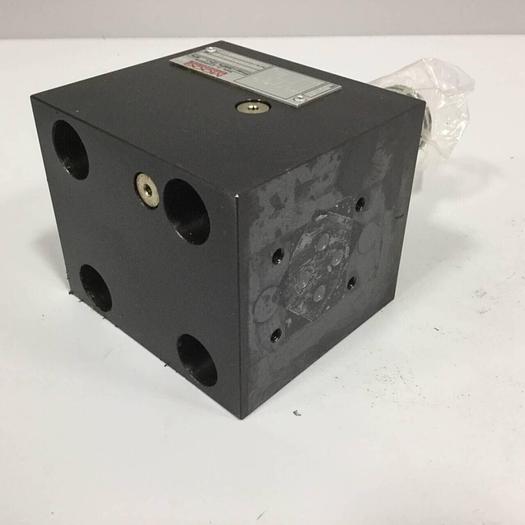 Used MOOG Valve CCE25A6RH1X06P15B12 #91097