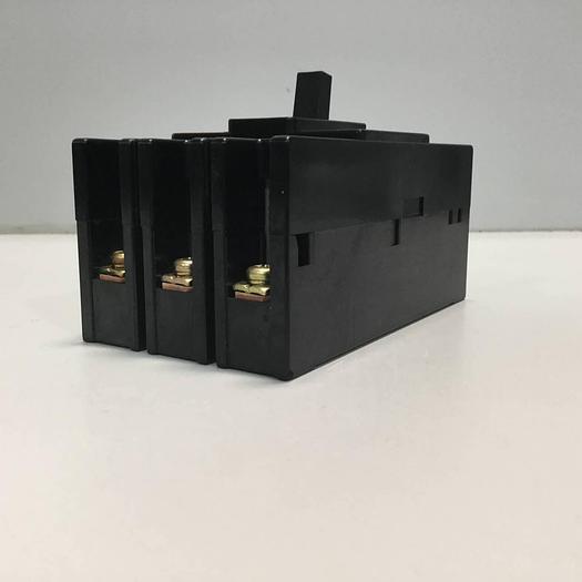 Used HITACHI 15 Amp Circuit Breaker F-30F-15 #93901