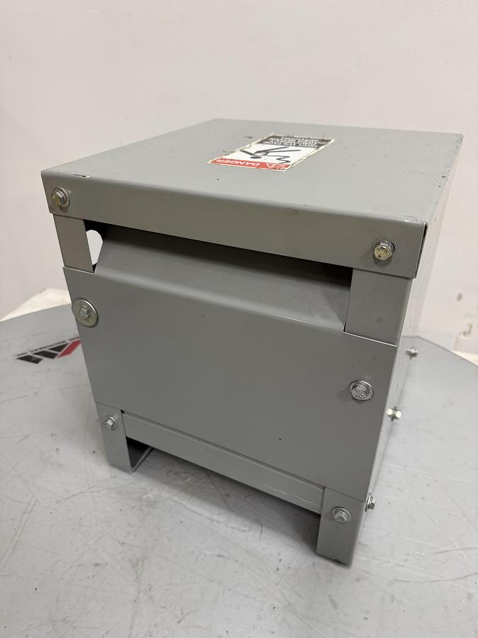 Used WATERTOWN TRANSFORMER XFMU000021