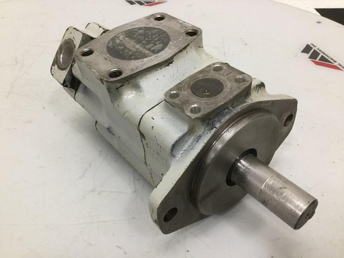 Used VICKERS Pump 3525V30E2186CC22L #106284