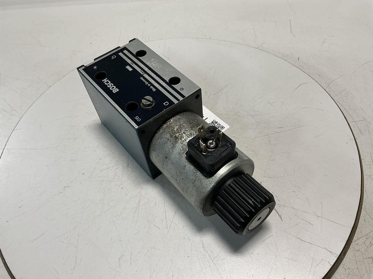 Used BOSCH 0 810 001 530