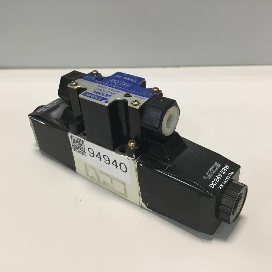 Used VICKERS Directional Control Valve DG4V36CMP7H750 USED