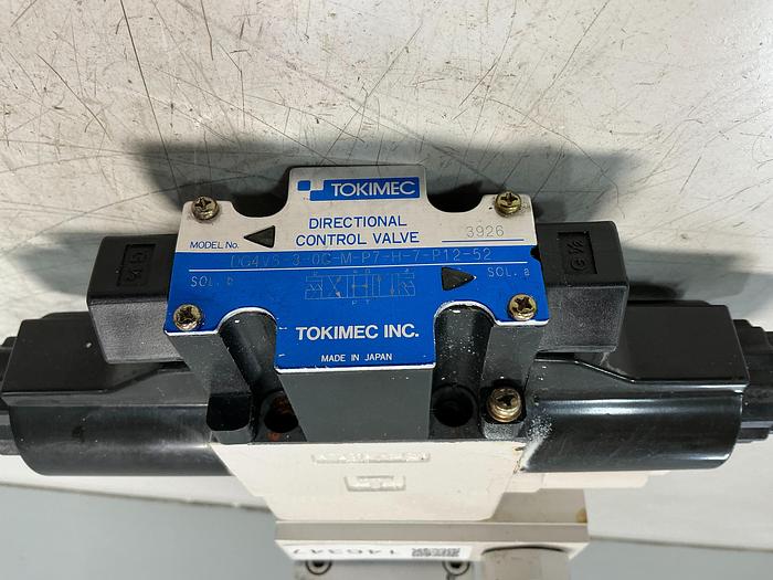 Used TOKIMEC DG4VS-3-0C-M-P7-H-7-P12-52