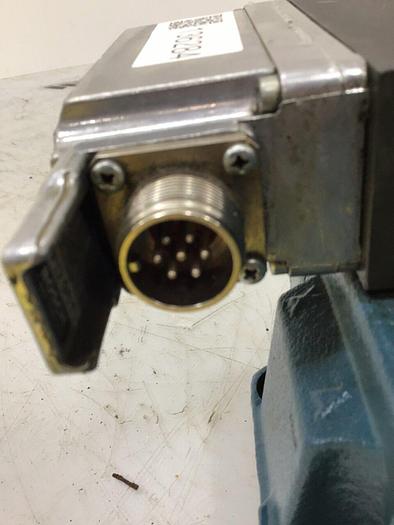 Used BOSCH SERVO Proportional Valve 0 811 404 608 USED