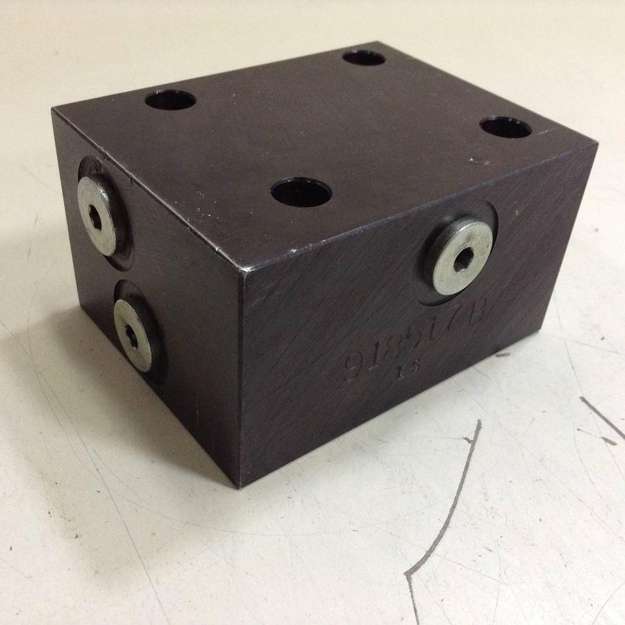 Used VICKERS Valve MA-02307955 #87568