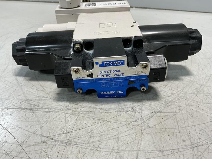 Used TOKIMEC DG4VS-3-0C-M-P7-H-7-P12-52