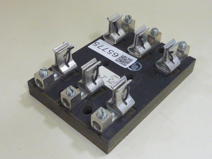 Used GOULD 100 Amp Fuse Holder 61008J #65775