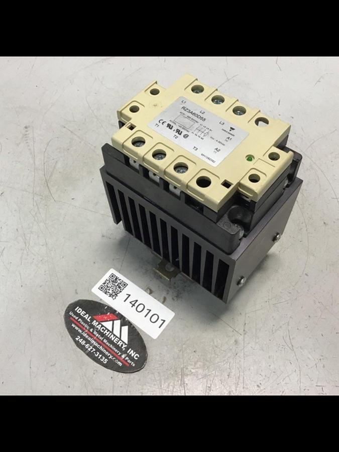 Used CARLO GAVAZZI Solid State Relay RZ3A60D55 Used