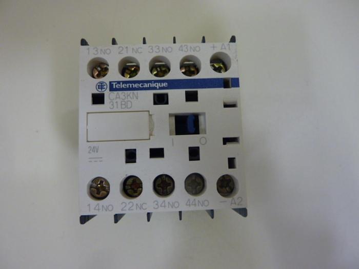 Used TELEMECANIQUE Contactor CA3KN31BD #46372