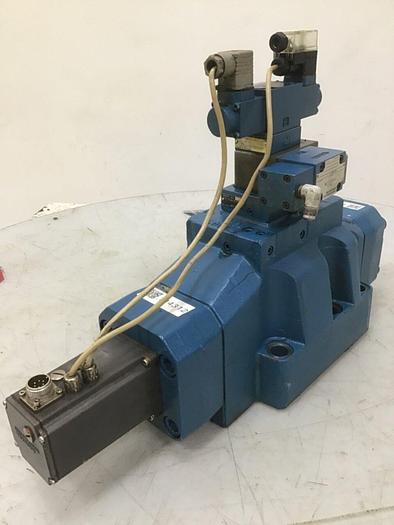 Used REXROTH Valve 4WRKE35W2-0000-21/6A24EZ9 Used