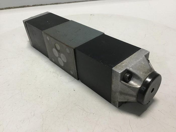 Used REXROTH Valve 4WE6E51/BG24N9K4V #140401