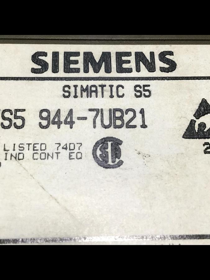 Used SIEMENS CPU Module 6ES5 944-7UB21 #101408