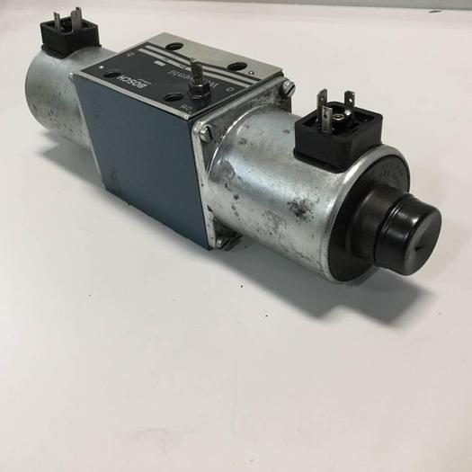 Used BOSCH Valve 0 810 001 002 #92297