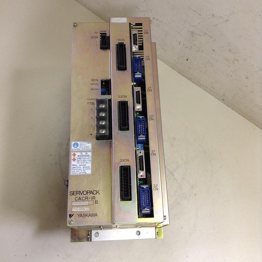 Used YASKAWA Servopack CACR-IR020202F #76539