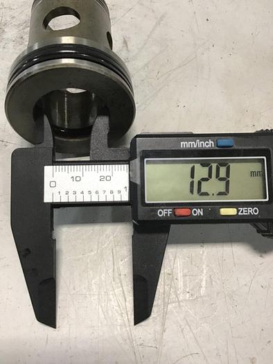 Used VICKERS Cartridge Valve Insert 25-D10-30 USed