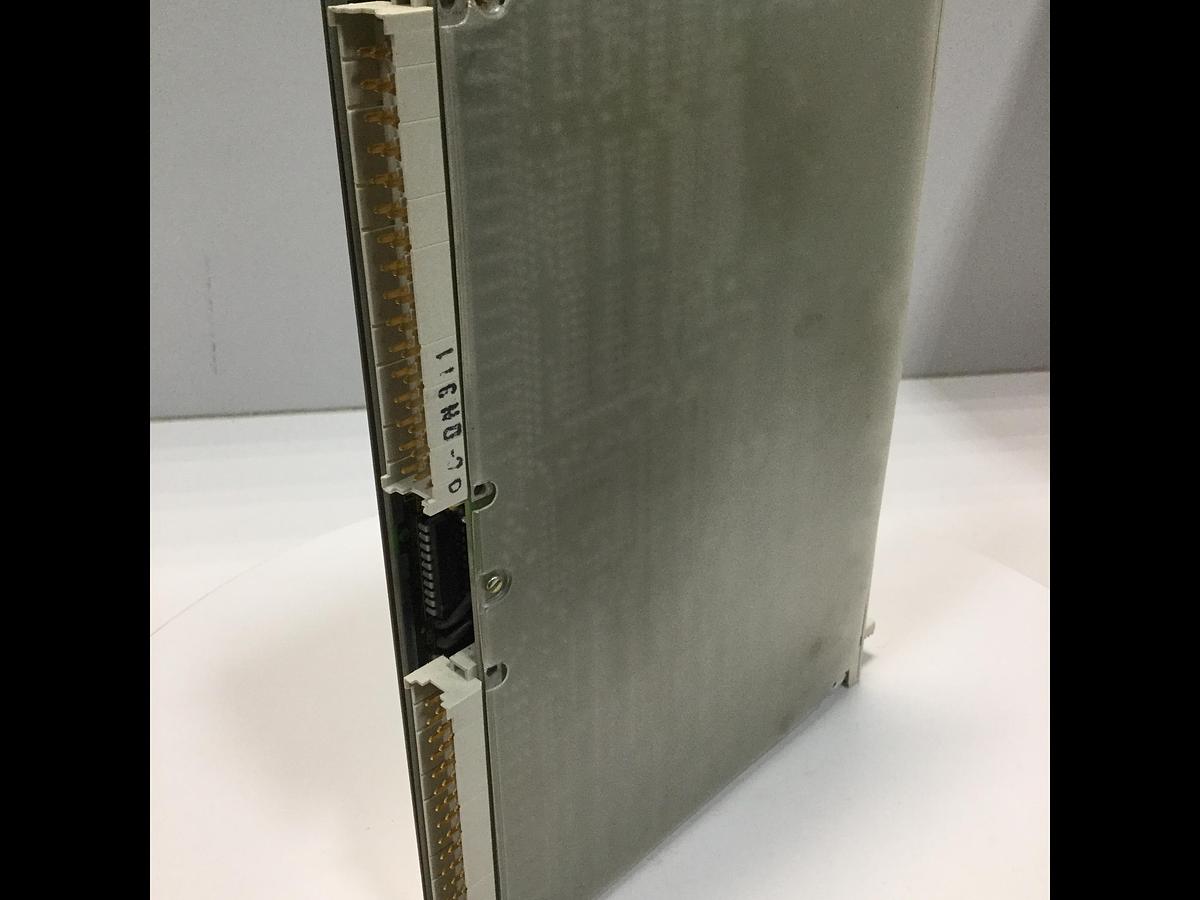 Used SIEMENS Control Module 6ES5 252-3AA13 USED